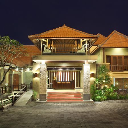 Adhi Jaya Hotel Kuta  Ngoại thất bức ảnh