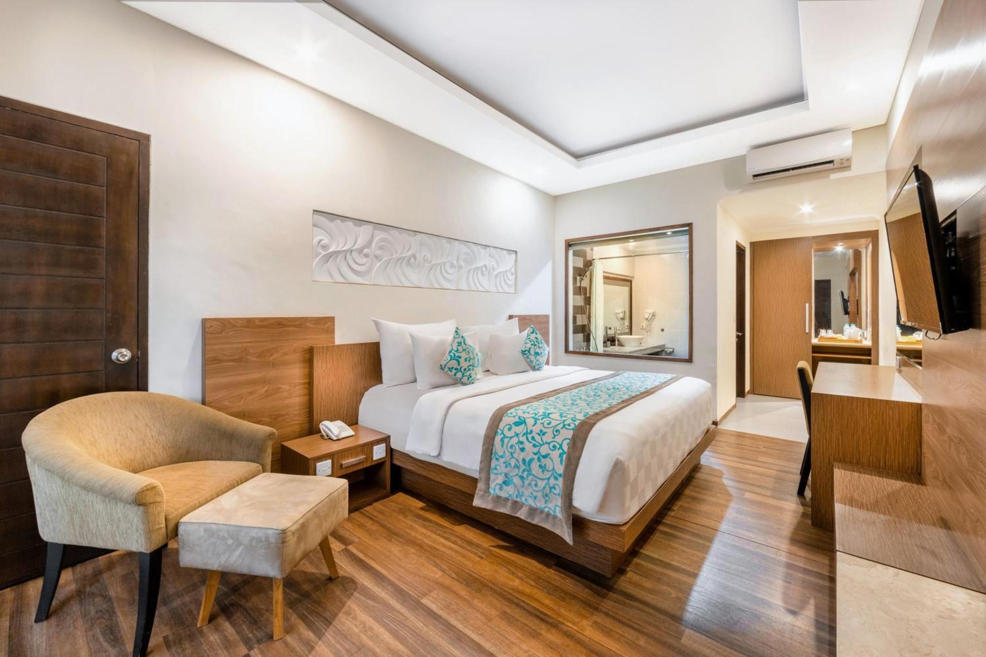 Adhi Jaya Hotel Kuta  Ngoại thất bức ảnh