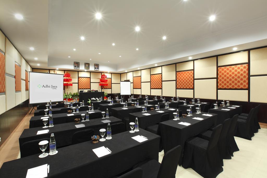 Adhi Jaya Hotel Kuta  Ngoại thất bức ảnh